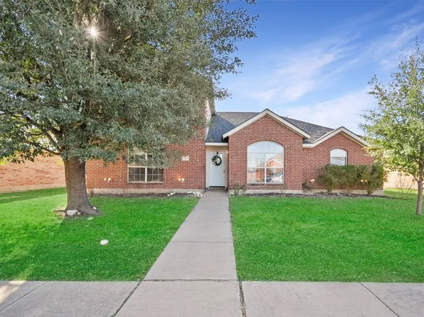 226 Garden Valley Ln, Red Oak, TX 75154