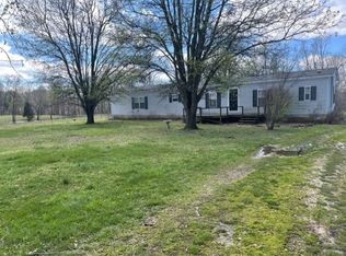 425 Iron Banks Rd, Paris, TN 38242