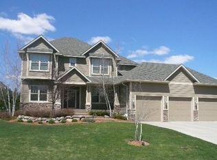 18088 Cole Ct, Eden Prairie, MN 55347