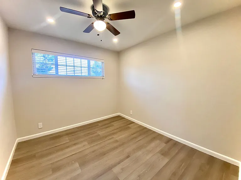 5037 Morris Way — Photo 10