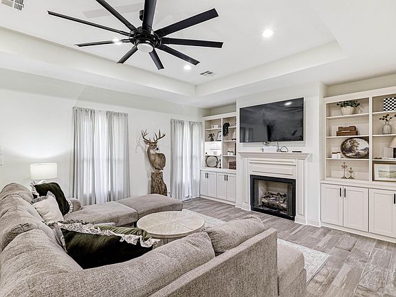 5th image of 193 Laguna Villas Dr