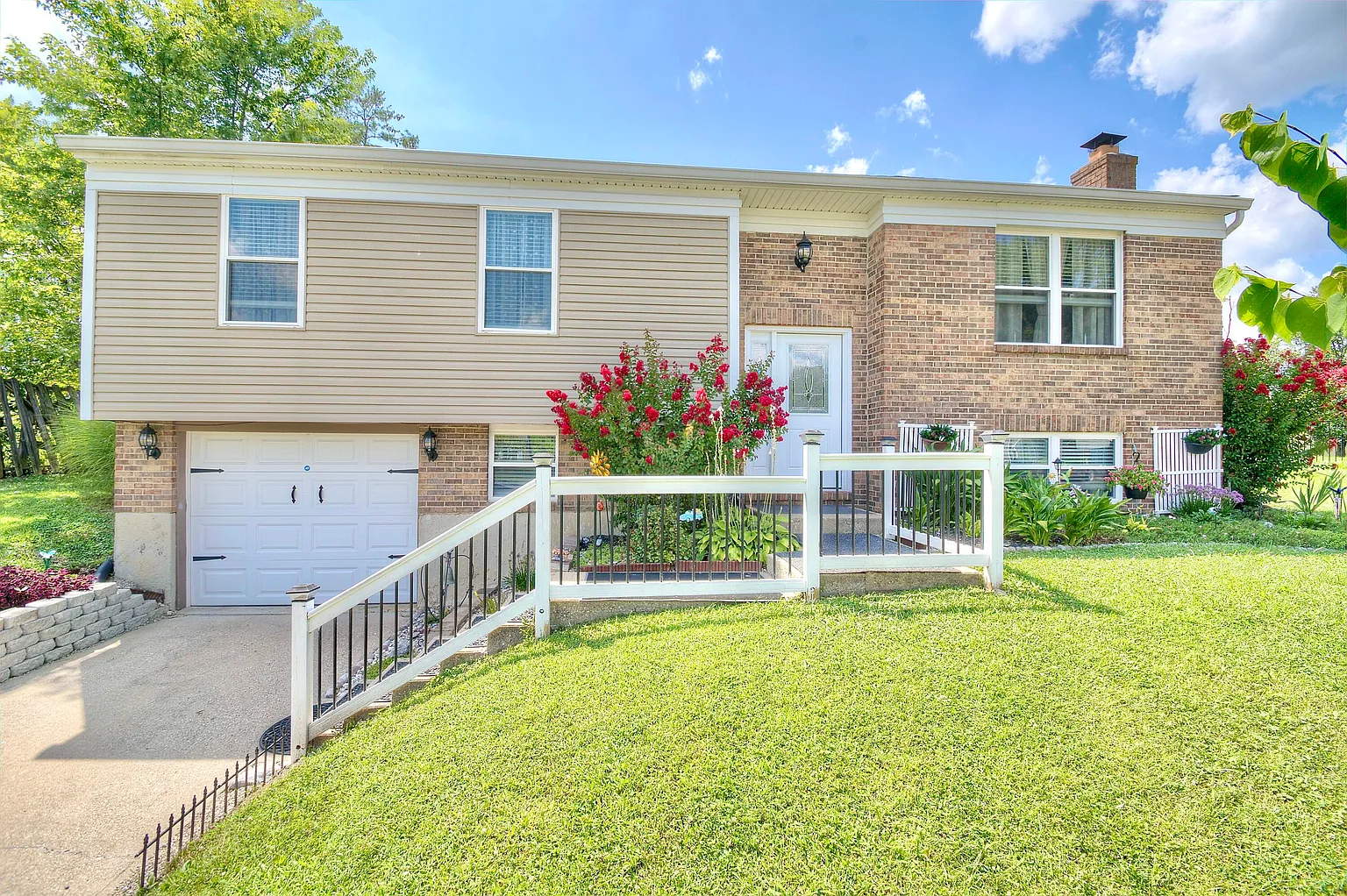 11 E Boesch Dr photo 1