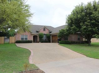 10409 Granada Dr, Waco, TX 76708