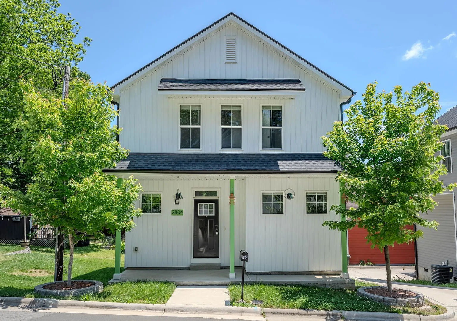 Bright & Airy Home on a Quiet Street in Durham! — Photo 1