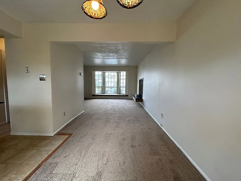 3632 Windmill Dr — Photo 2