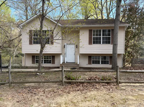(undisclosed Address), Lusby, MD 20657
