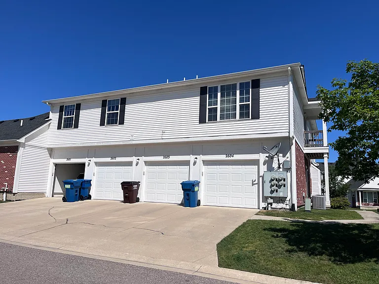 2604 Riversedge Dr — Photo 22