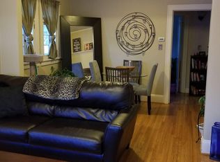 1122 Raleigh St #1, Saint Paul, MN 55108