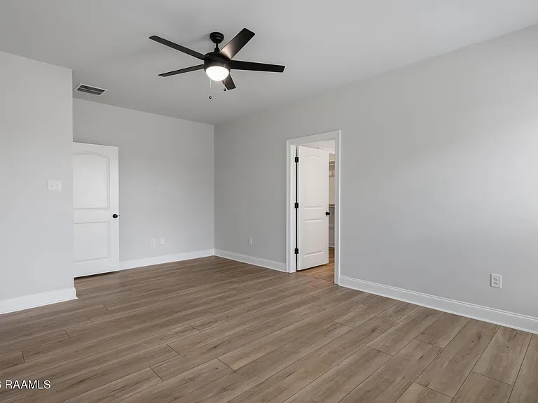 106 Bejeweled Ave — Photo 18