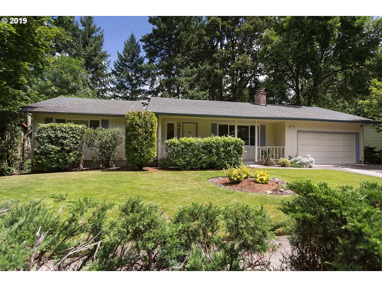 7350 SW 140th Ave photo 1