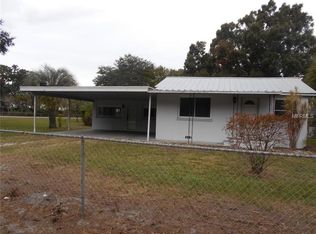 1011 10th St SW, Ruskin, FL 33570