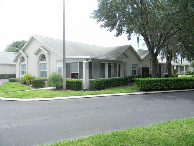 1st image of 1132 Golfview Woods Dr