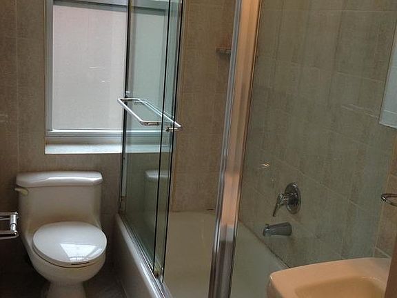 5th image of 340 W 87th St APT 2A
