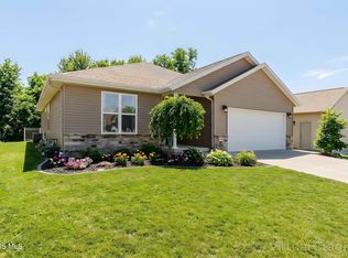 2143 Bluestone Dr, Findlay, OH 45840