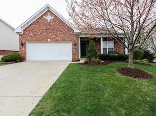 2 Eagle Cove Ln, Saint Charles, MO 63303