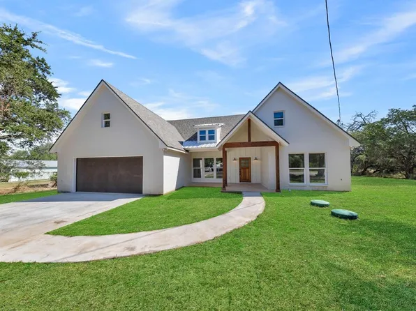 160 Stonecastle Drive, Granite Shoals, TX 78654