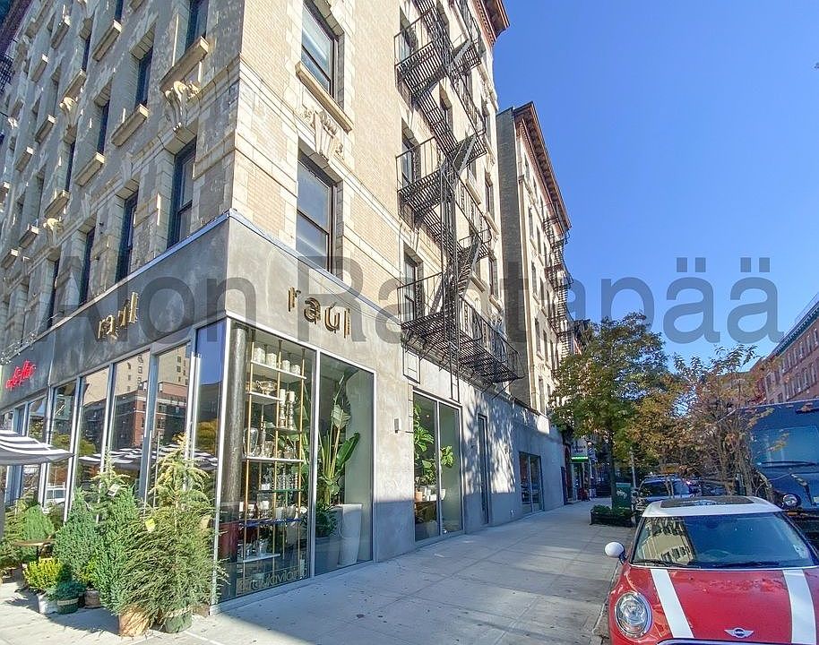 1st image of 261 W 21st St APT 26