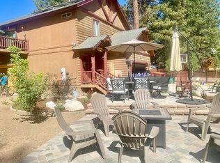 1071 Cherokee St, Fawnskin, CA 92333