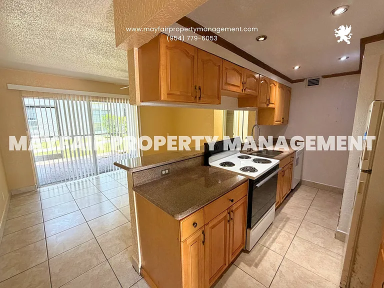 4467 Treehouse Ln #13C — Photo 2