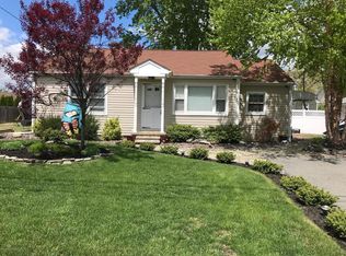 220 Penguin Rd, Brick, NJ 08723