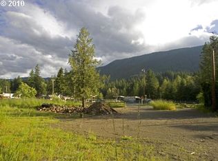 26980 E Arlie Mitchell Rd, Rhododendron, OR 97049