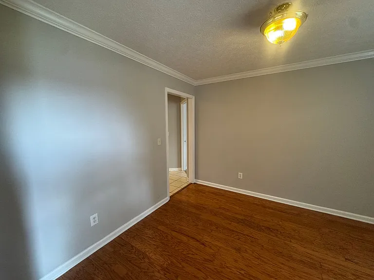 7002 Oak Side Ct — Photo 4