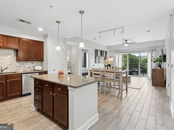 200 River Vista Dr Unit 541, Atlanta, GA 30339