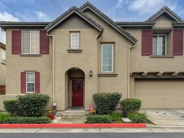 8725 Cortina Cir, Roseville, CA 95678