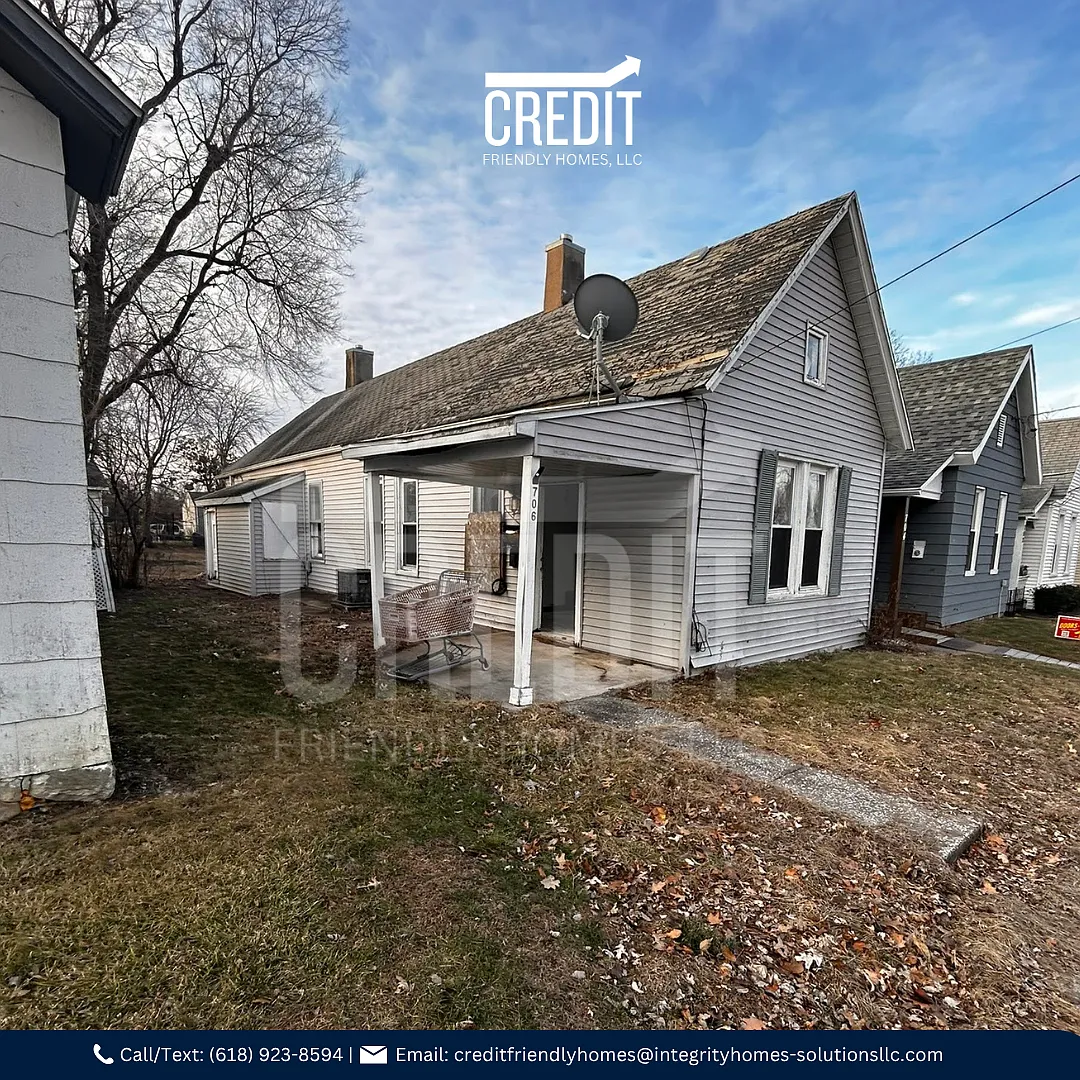 Building Photo - 706 Cedar St