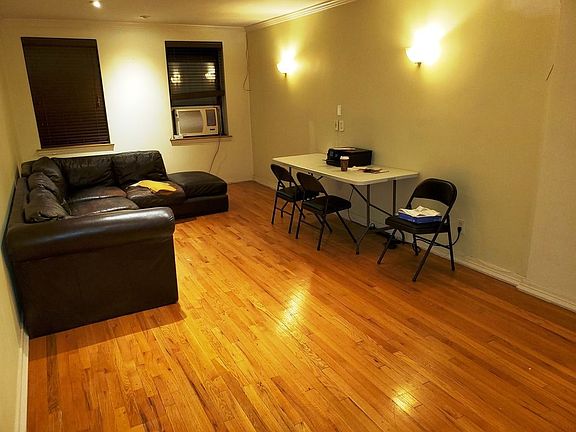 2nd image of 21528 47th Ave APT 1D