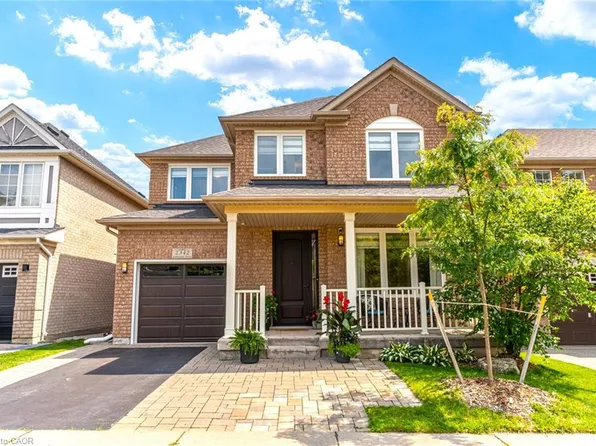 2342 Lionstone Dr, Oakville, ON L6M 4T4