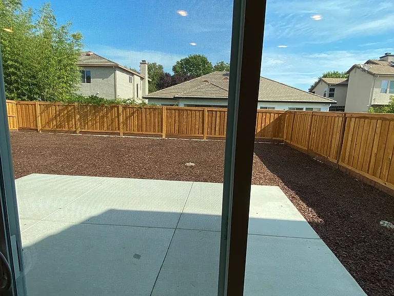 706 Diamond Valley Rd — Photo 33
