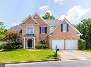 2631 E Madison Dr, Dunwoody, GA 30360