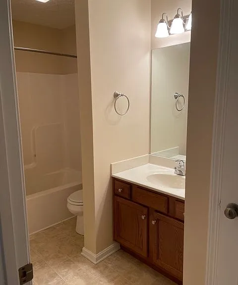 122 Darby Woods Ct — Photo 7