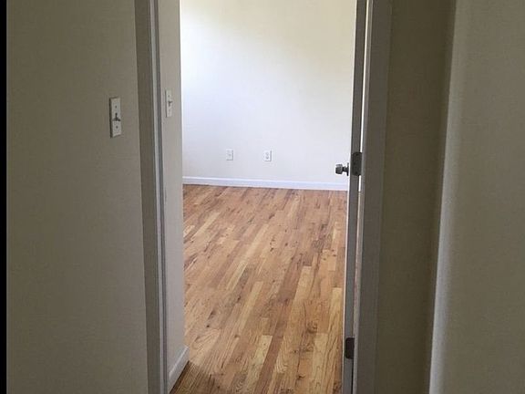 5th image of 2815 24th Ave APT 18