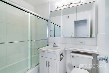 Rented by (Legacy) Elegran