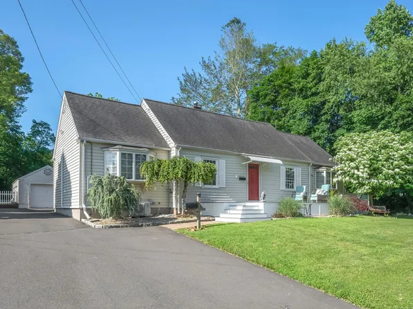 6 Victoria Road, Portland, CT 06480