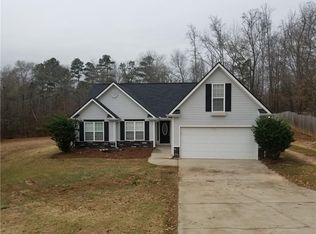 208 River Landing Dr, Monroe, GA 30656