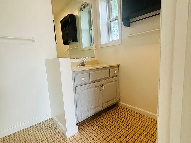 590 Peppers Ferry Rd NW — Photo 8