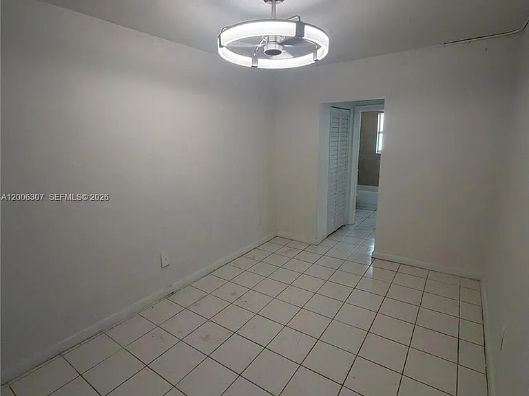 3669 Thomas Ave #10 — Photo 3