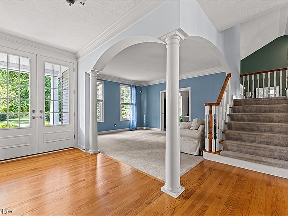 4th image of 31 John Clark Ln