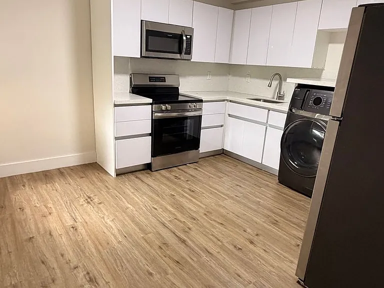 2999 W Flagler St — Photo 6