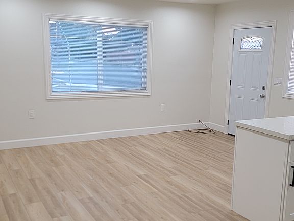 2nd image of 43146 Cedarwood Dr