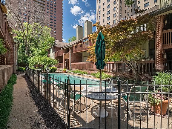 5th image of 4465 W Pine Blvd APT 15