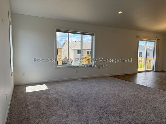 5th image of 6767 32nd St S