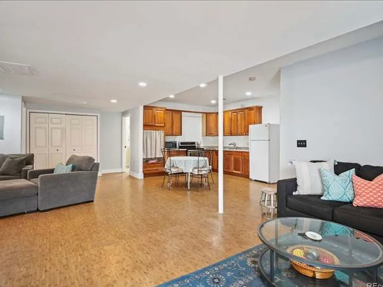 5633 S Coolidge Ct — Photo 3
