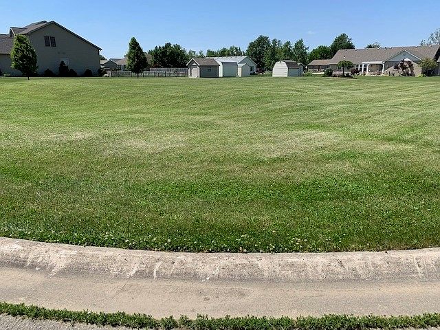 1st image of 102 Freedom Ct