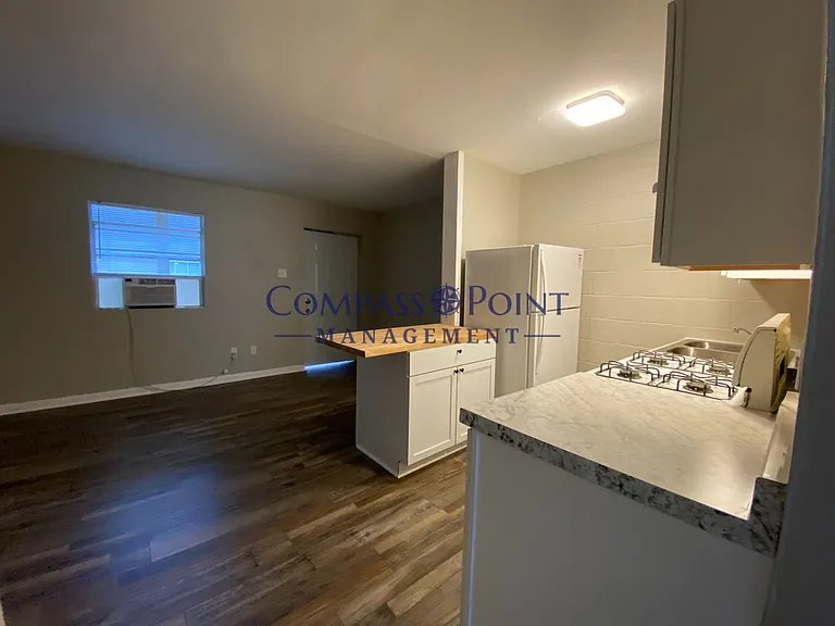 532 Pemberton Street — Photo 16
