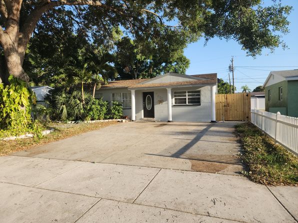 7000 79th Ave N
