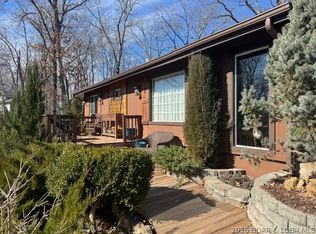 1158 Anemone Rd, Lake Ozark, MO 65049